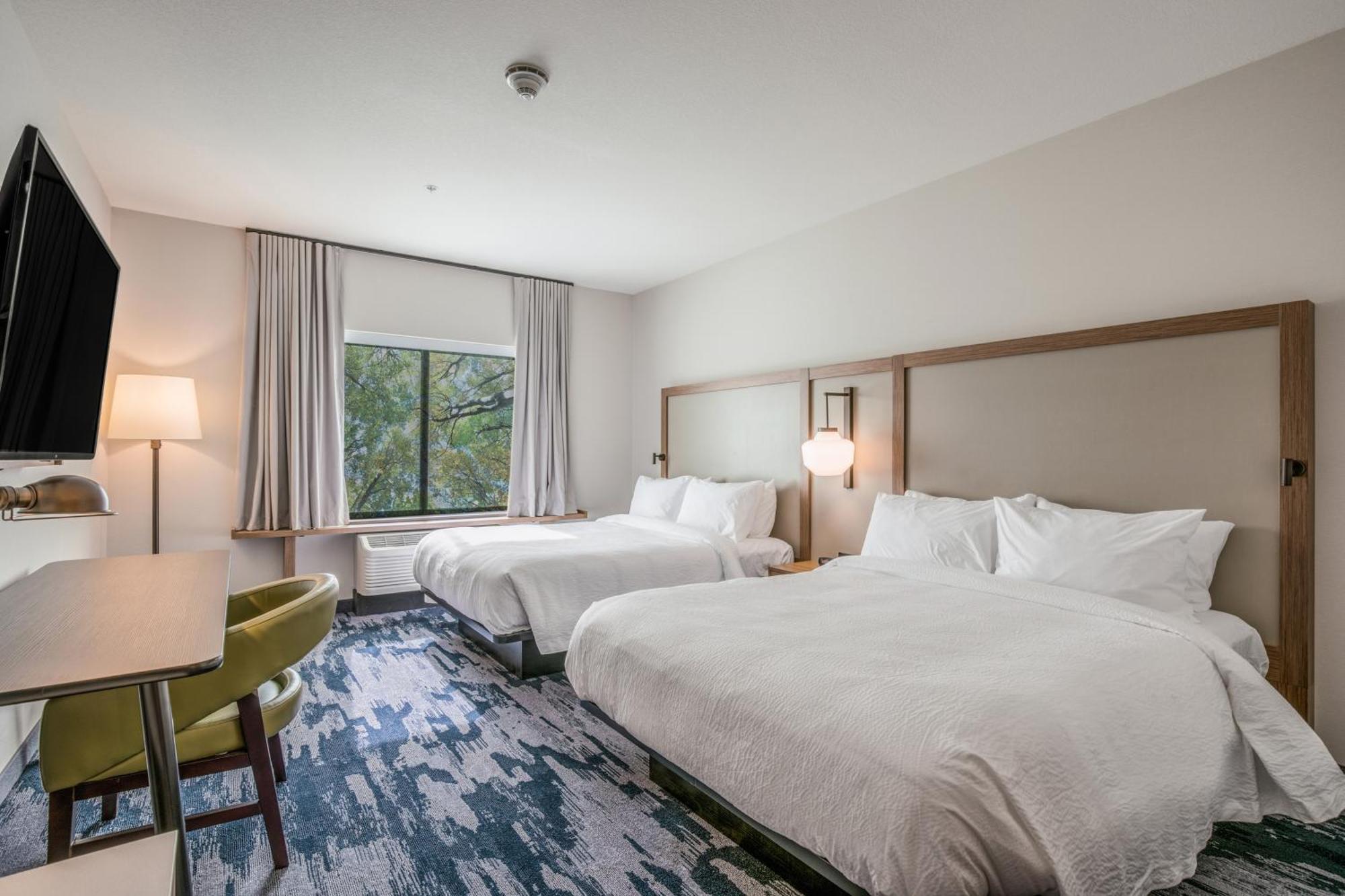 Fairfield Inn & Suites Whitewater Bagian luar foto