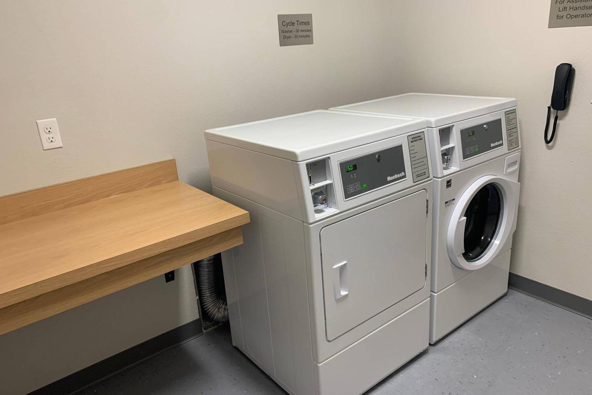 Fairfield Inn & Suites Whitewater Bagian luar foto