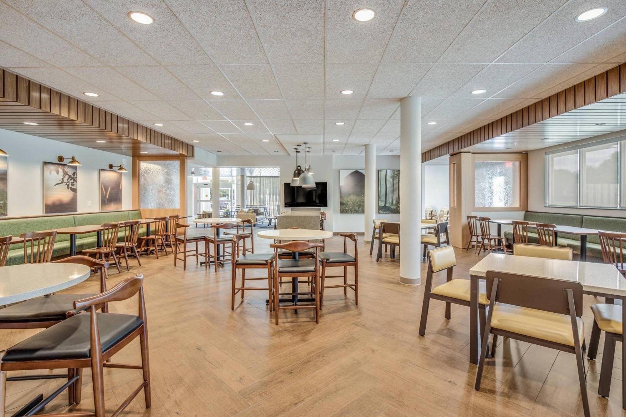 Fairfield Inn & Suites Whitewater Bagian luar foto