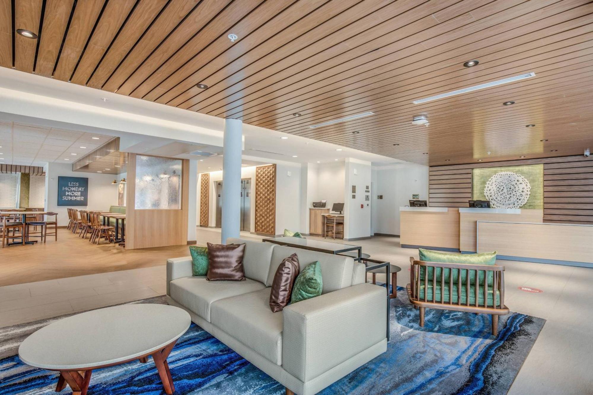 Fairfield Inn & Suites Whitewater Bagian luar foto